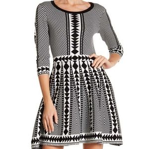 Beautiful Black & White Womens Dress Size Large